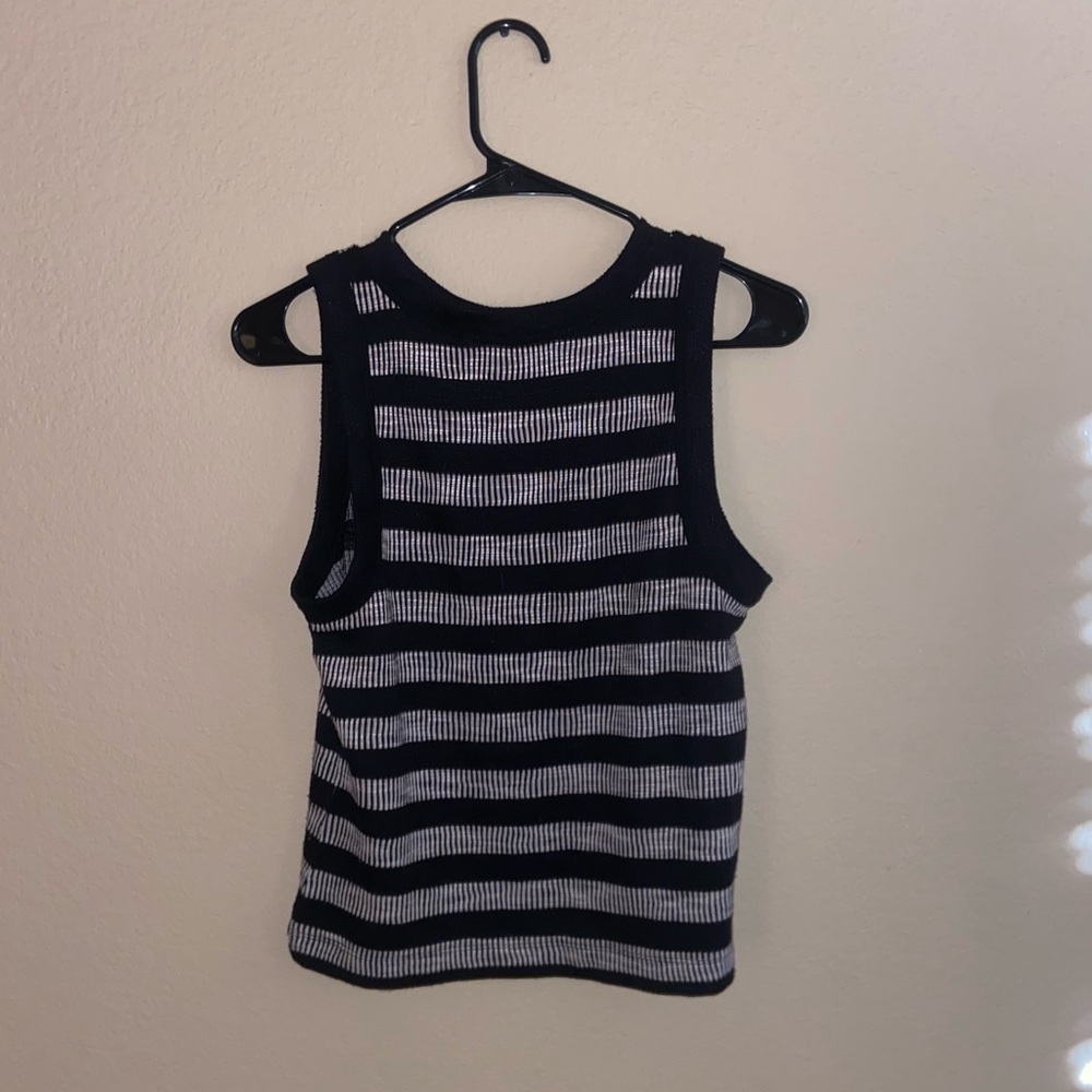 Black striped sleeveless vest cute top y2k Gorpcore blouse festival vibes shirt